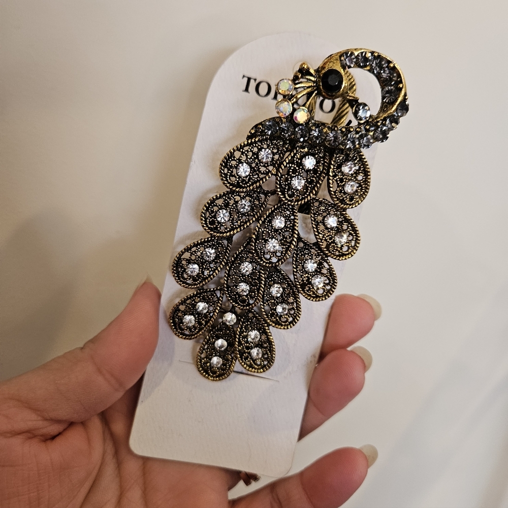 NWT Peacock Hairclip